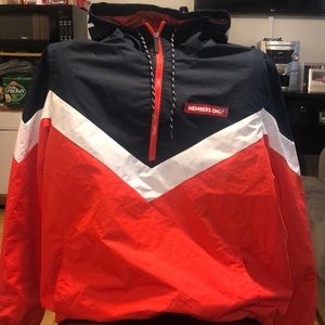 Members only windbreaker size XL